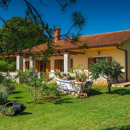 Emanuel Holiday home Pula