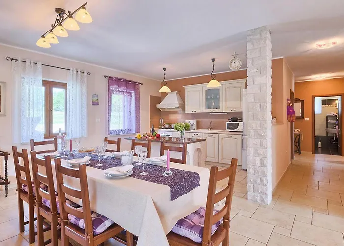 Emanuel Holiday home Pula