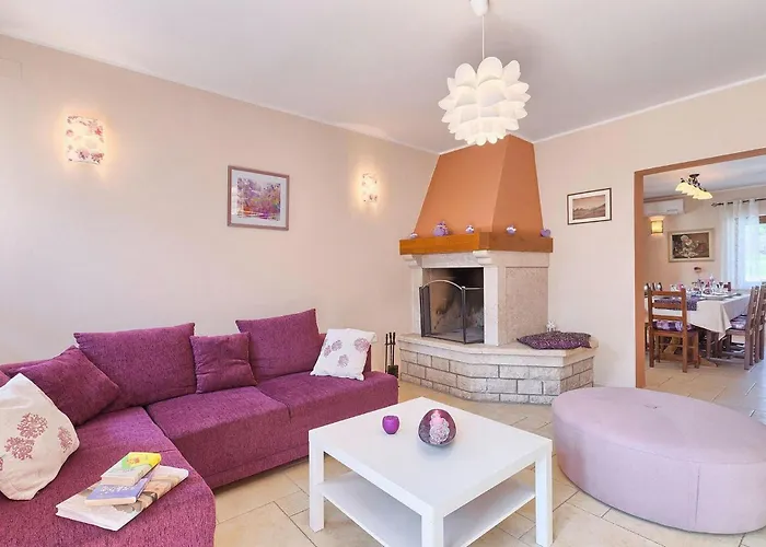 Emanuel Holiday home *