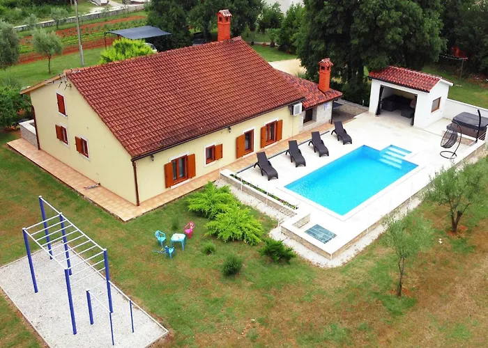 Emanuel Holiday home *